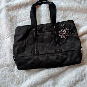 Coach Classic shoulder purse